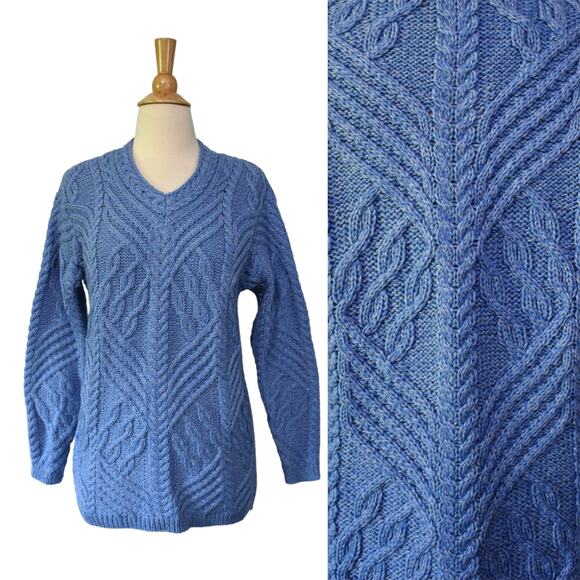 Vintage 80s Arancrafts Periwinkle Blue Cableknit Irish Merino Wool Sweater - Picture 1 of 8
